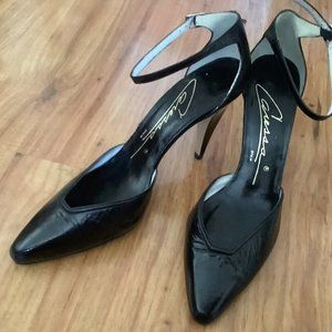 Caressa Women's Leather Heels